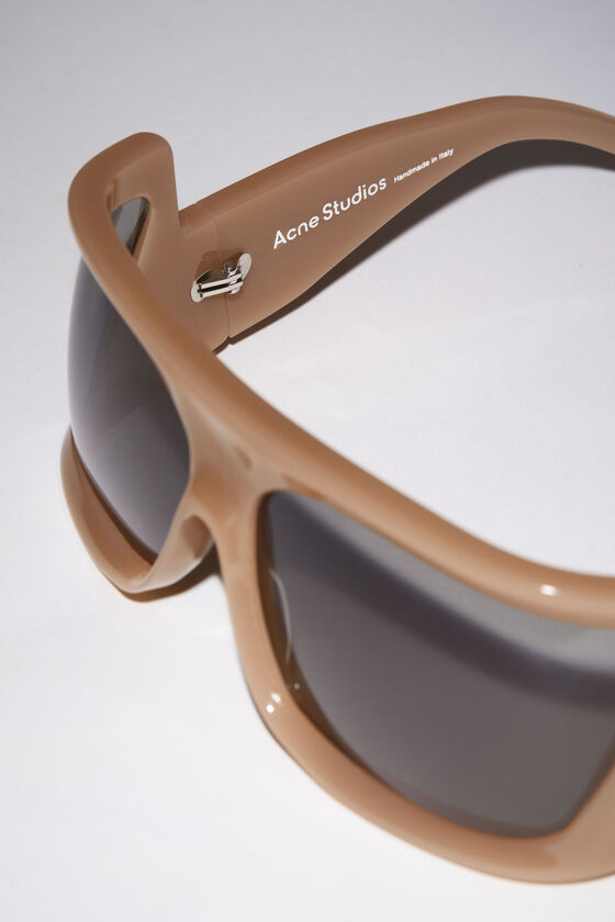 (image for) Word Of Mouth Frame sunglasses